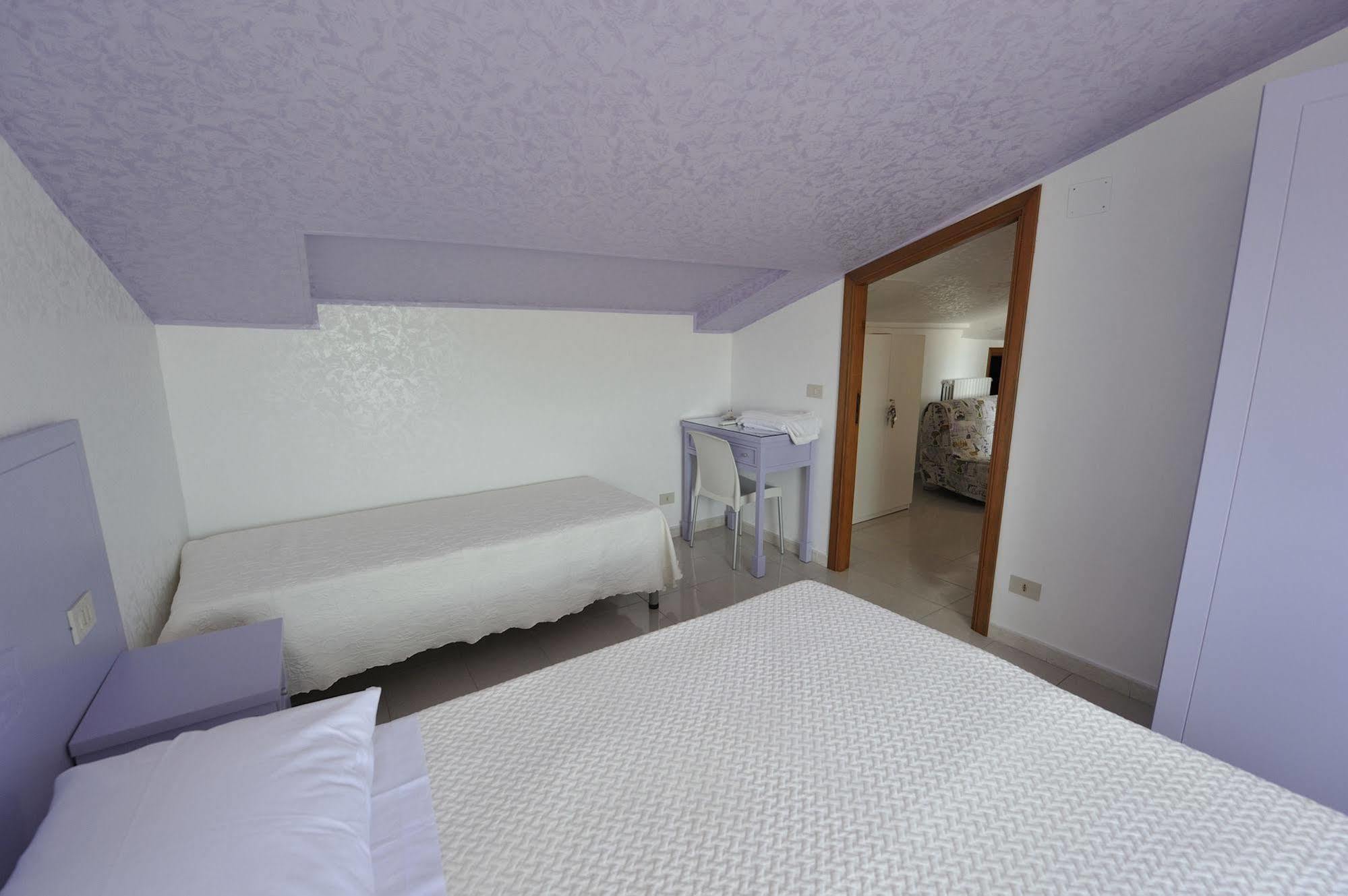 La Casa Del Nonno 2* Campomarino (Campobasso)
