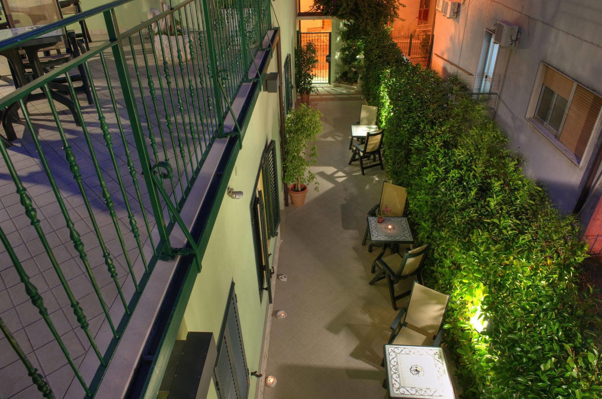 La Casa Del Nonno Alojamento de Acomodação e Pequeno-almoço Campomarino (Campobasso)